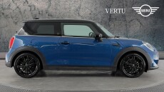 MINI Hatchback 1.5 Cooper Exclusive 3dr Auto Petrol Hatchback